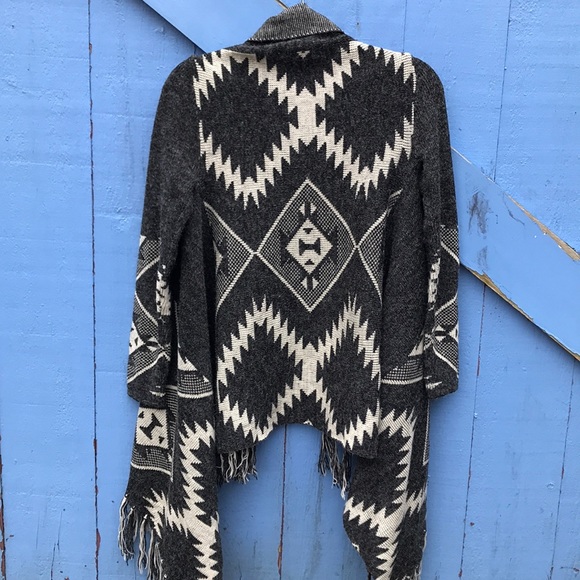 LF Boho Cardigan Sweater Coat long w/fringe - Sm - Picture 2 of 4